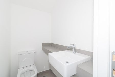 Apartamento à venda com 209m², 3 quartos e 3 vagas Apartamento à venda com 209m², 3 quartos e 3 vagasLavabo