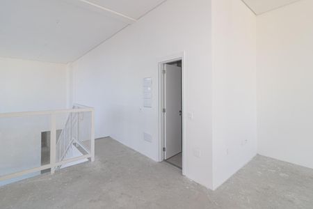Apartamento à venda com 209m², 3 quartos e 3 vagas Apartamento à venda com 209m², 3 quartos e 3 vagasSala Piso Superior
