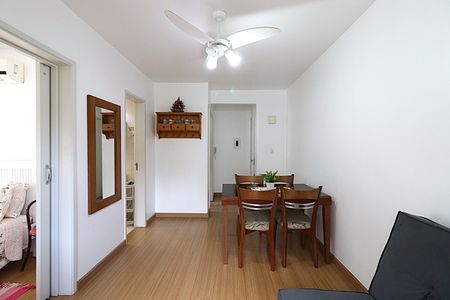 Apartamento para alugar com 40m², 1 quarto e 1 vagaSala