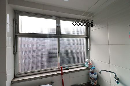 Apartamento para alugar com 40m², 1 quarto e 1 vagaJanela da Área de Serviço