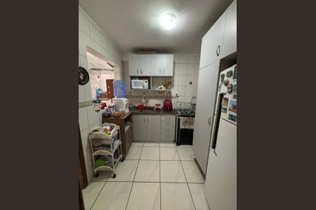 Cozinha de apartamento à venda com 2 quartos, 53m² em São João, Porto Alegre