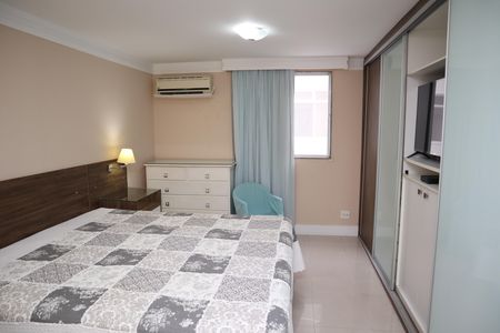 Apartamento à venda com 184m², 4 quartos e 2 vagasQUARTO 1 SUITE