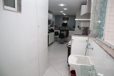Apartamento à venda com 184m², 4 quartos e 2 vagasCOZINHA