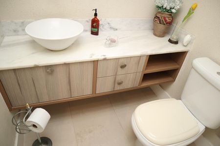 Apartamento à venda com 184m², 4 quartos e 2 vagasLAVABO