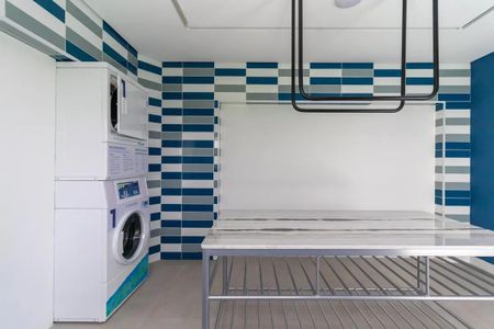 Apartamento à venda com 36m², 2 quartos e 1 vaga Apartamento à venda com 36m², 2 quartos e 1 vagaLavanderia