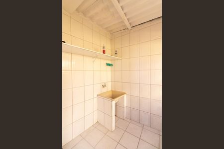 Área de Serviço de casa para alugar com 3 quartos, 110m² em Vila Feliz, São Paulo