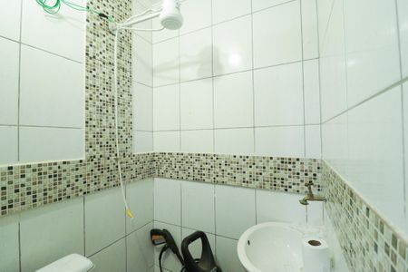 Área de Serviço e Banheiro de serviço de casa à venda com 4 quartos, 440m² em Jardim Sao Bento, São Paulo