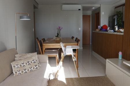 Sala de apartamento à venda com 3 quartos, 100m² em Setor Bueno, Goiânia