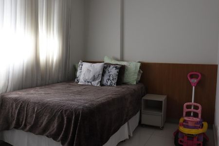 Apartamento à venda com 100m², 3 quartos e 2 vagasSuíte