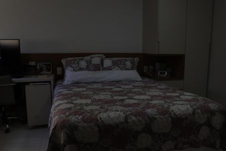 Apartamento à venda com 100m², 3 quartos e 2 vagasSuíte