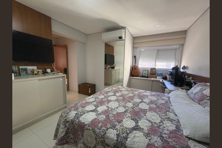 Apartamento à venda com 100m², 3 quartos e 2 vagas Apartamento à venda com 100m², 3 quartos e 2 vagasSuíte