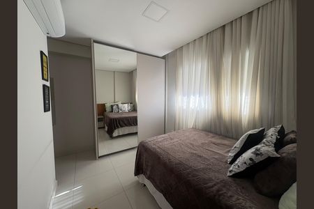 Apartamento à venda com 100m², 3 quartos e 2 vagas Apartamento à venda com 100m², 3 quartos e 2 vagasSuíte 3