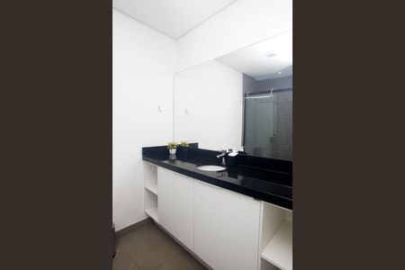 Banheiro de kitnet/studio à venda com 1 quarto, 30m² em Centro Histórico, Porto Alegre