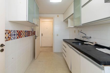 Apartamento à venda com 76m², 2 quartos e 1 vagaCozinha e Área de Serviço