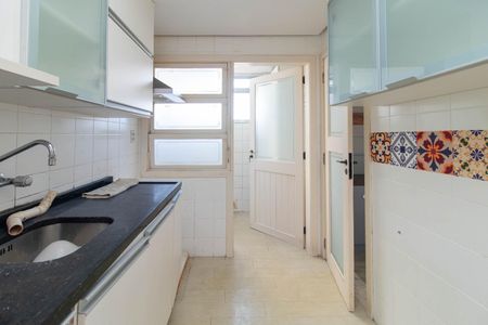 Apartamento à venda com 76m², 2 quartos e 1 vagaCozinha e Área de Serviço