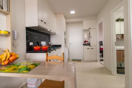 Apartamento à venda com 68m², 2 quartos e sem vaga Apartamento à venda com 68m², 2 quartos e sem vagaSala/Cozinha