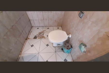 Casa para alugar com 90m², 1 quarto e sem vaga Casa para alugar com 90m², 1 quarto e sem vagaBanheiro social