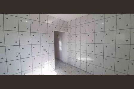 Cozinha de casa para alugar com 1 quarto, 90m² em Jardim Ester Yolanda, São Paulo