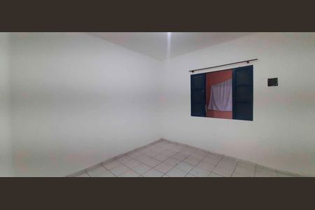 Quarto de casa para alugar com 1 quarto, 90m² em Jardim Ester Yolanda, São Paulo