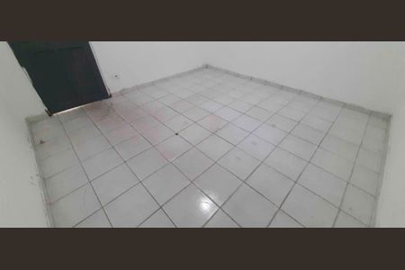 Quarto de casa para alugar com 1 quarto, 90m² em Jardim Ester Yolanda, São Paulo