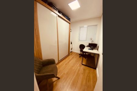 Quarto de apartamento à venda com 3 quartos, 85m² em Jardim Tupanci, Barueri