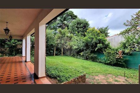 Casa à venda com 4 quartos, 1080m² em Brooklin, São Paulo