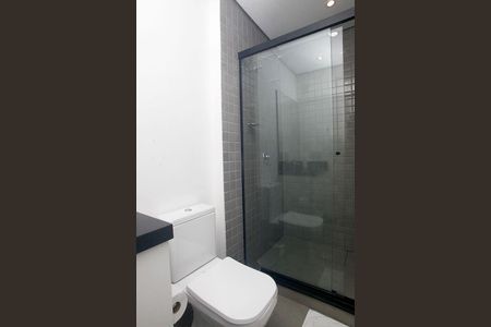 Banheiro de kitnet/studio à venda com 1 quarto, 20m² em Centro Histórico, Porto Alegre