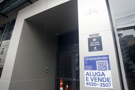 Plaquinha de kitnet/studio à venda com 1 quarto, 20m² em Centro Histórico, Porto Alegre