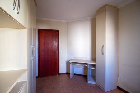 Apartamento para alugar com 83m², 3 quartos e 1 vaga Apartamento para alugar com 83m², 3 quartos e 1 vagaQuarto 1