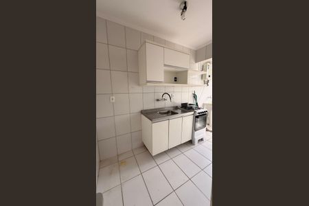 Cozinha de apartamento à venda com 1 quarto, 42m² em Tristeza, Porto Alegre