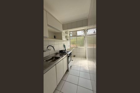 Cozinha de apartamento à venda com 1 quarto, 42m² em Tristeza, Porto Alegre