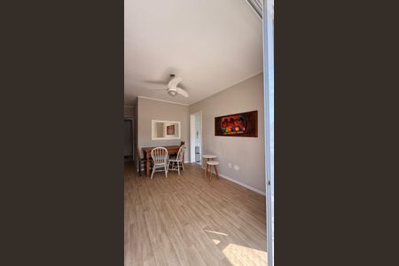 Sala de apartamento à venda com 1 quarto, 42m² em Tristeza, Porto Alegre