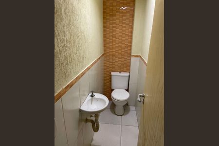Casa de condomínio à venda com 100m², 2 quartos e sem vaga