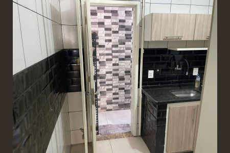 Casa de condomínio à venda com 100m², 2 quartos e sem vaga