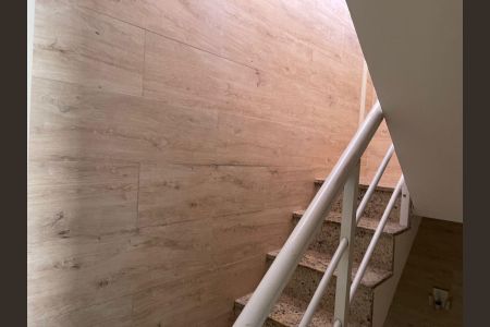Casa de condomínio à venda com 100m², 2 quartos e sem vaga