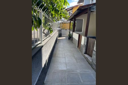 Casa de condomínio à venda com 100m², 2 quartos e sem vaga