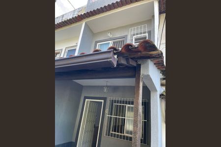 Casa de condomínio à venda com 100m², 2 quartos e sem vaga