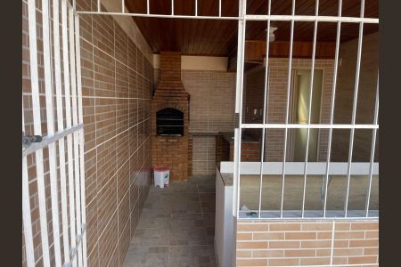 Casa de condomínio à venda com 100m², 2 quartos e sem vaga