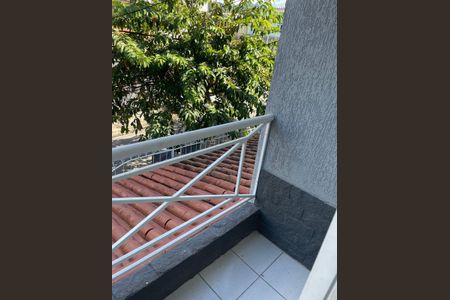 Casa de condomínio à venda com 100m², 2 quartos e sem vaga