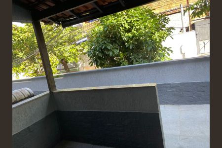 Casa de condomínio à venda com 100m², 2 quartos e sem vaga