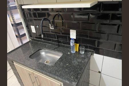 Casa de condomínio à venda com 100m², 2 quartos e sem vaga