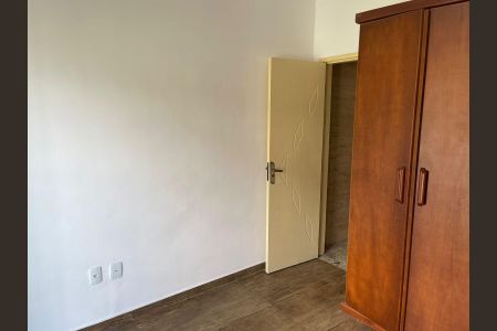 Casa de condomínio à venda com 100m², 2 quartos e sem vaga