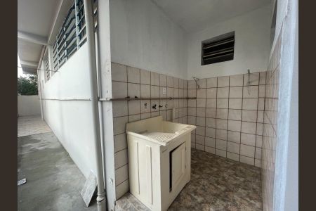 Área de serviço de casa para alugar com 2 quartos, 80m² em Hamburgo Velho, Novo Hamburgo