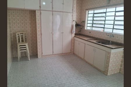 Casa à venda com 3 quartos, 150m² em Chácara Inglesa, São Paulo