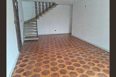 Casa à venda com 3 quartos, 150m² em Chácara Inglesa, São Paulo