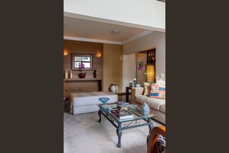 Apartamento à venda com 297m², 3 quartos e 4 vagas