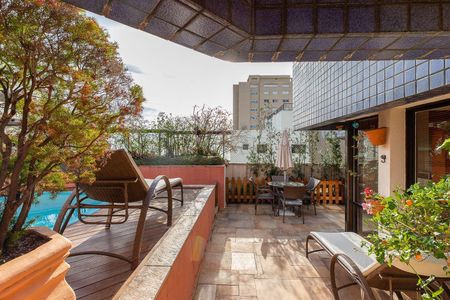 Apartamento à venda com 297m², 3 quartos e 4 vagas