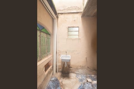 Casa para alugar com 60m², 2 quartos e sem vagaÁrea de Serviço