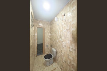 Casa para alugar com 60m², 2 quartos e sem vagaBanheiro da Suíte