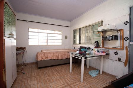 Quarto 1 de casa para alugar com 3 quartos, 105m² em Paranoa, Brasília